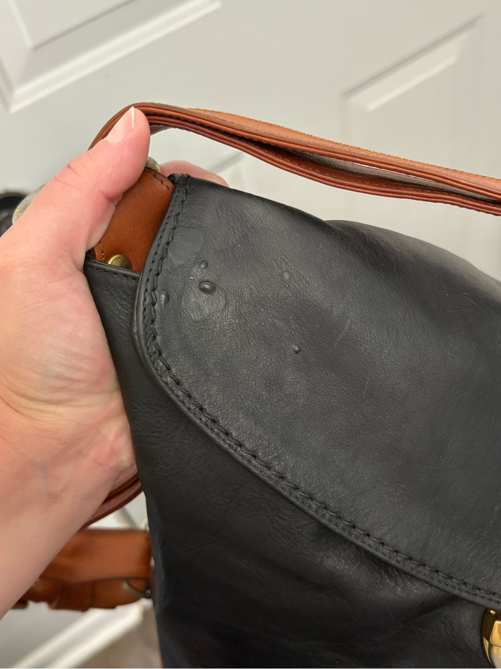 Marino Orlandi Black and Brown Leather Bucket Shoulder Bag with Gold Hardware - Picture 7 of 13